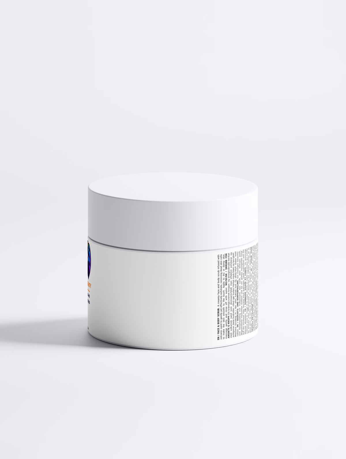 Scrub viso e corpo con sabbia vulcanica islandese